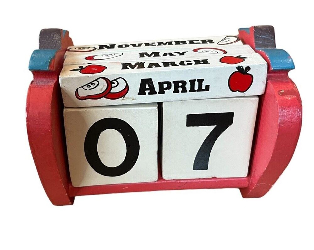 Vintage Perpetual Calendar Oriental Trading Co. Wooden Apple Themed Block